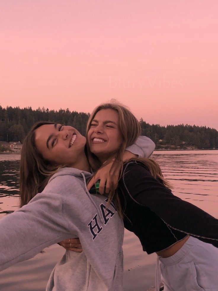 girl with friends