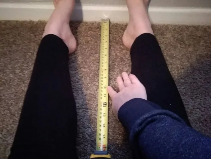 touch toes