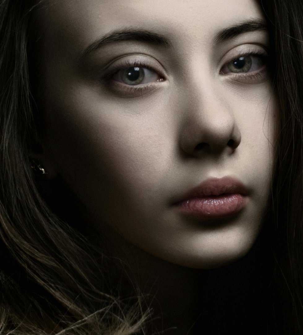 A close-up of a girl's face | Source: Pexels