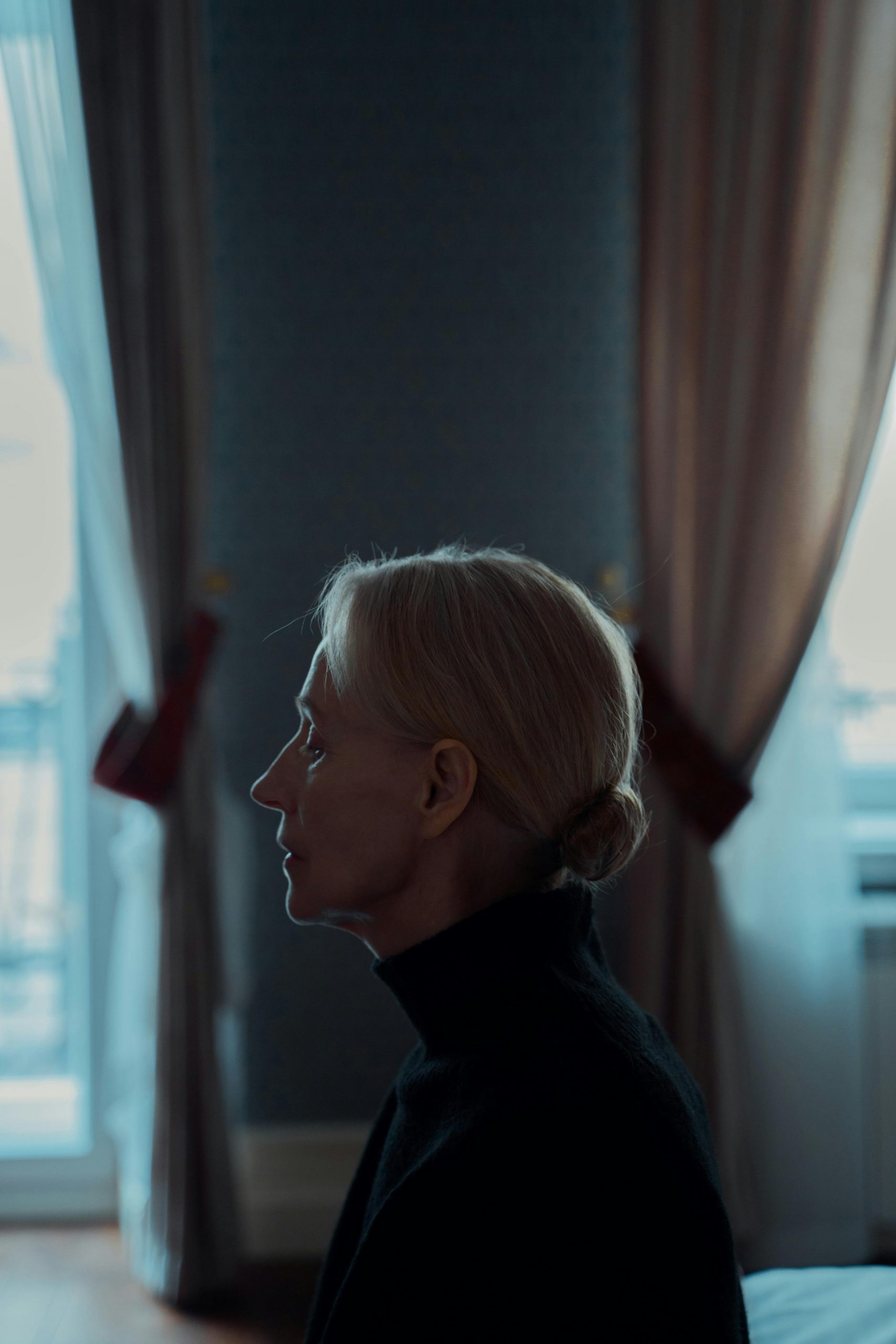 A sad and lonely woman | Source: Pexels