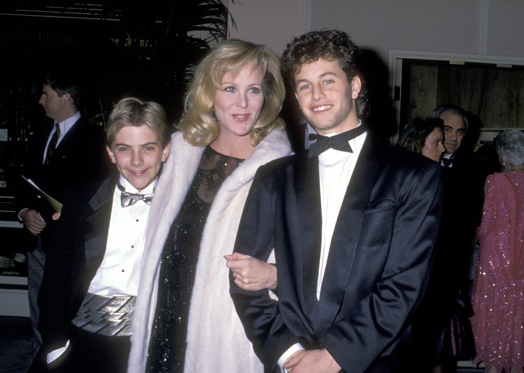Kirk Cameron with actors Jeremy Miller and Joanna Kerns are seen attending the Sixth Annual American Cinema Awards on January 6, 1989 | Source: Getty Images