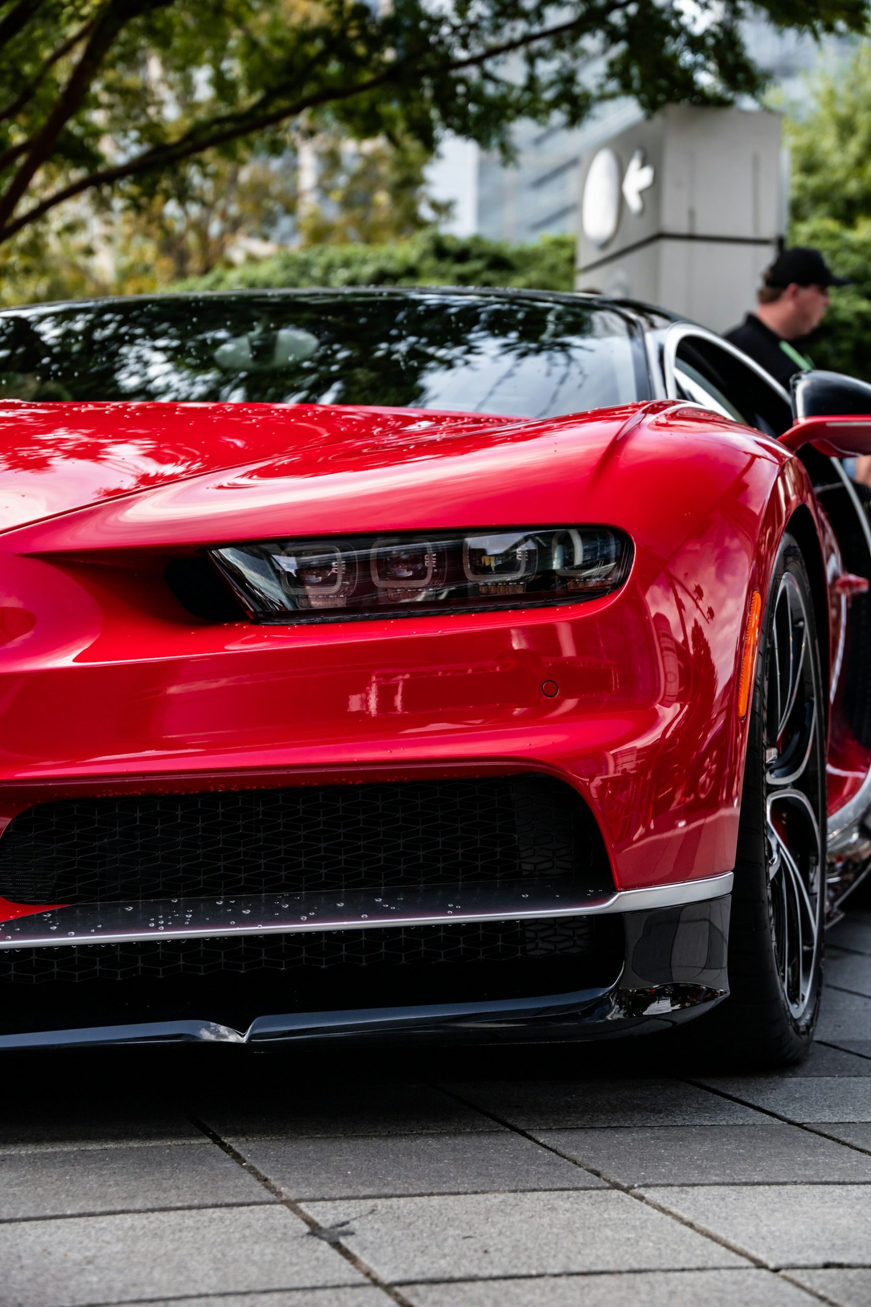 A red car | Source: Unsplash