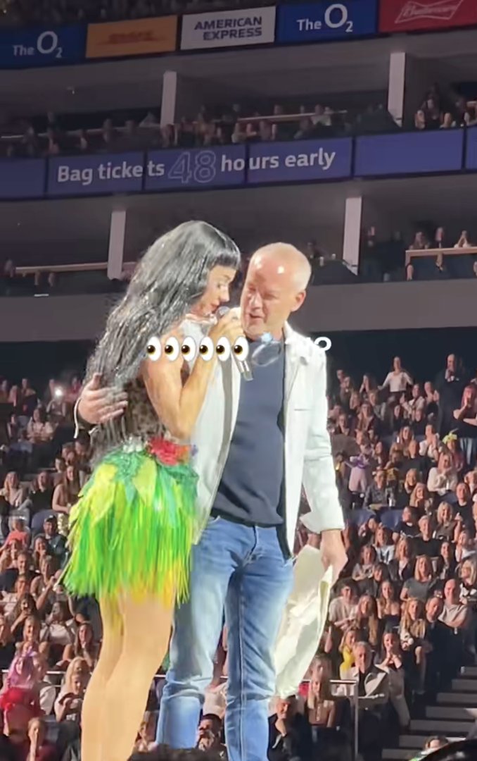 A man named Darren proposes to Katy Perry during her concert at the O2 Arena in London on October 13, 2025. | Source: TikTok/@charl_robbins