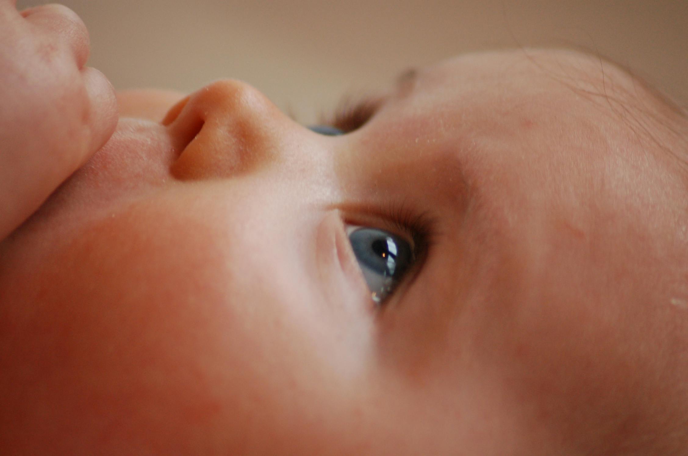 A close-up of a baby's eyes | Source: Pexels
