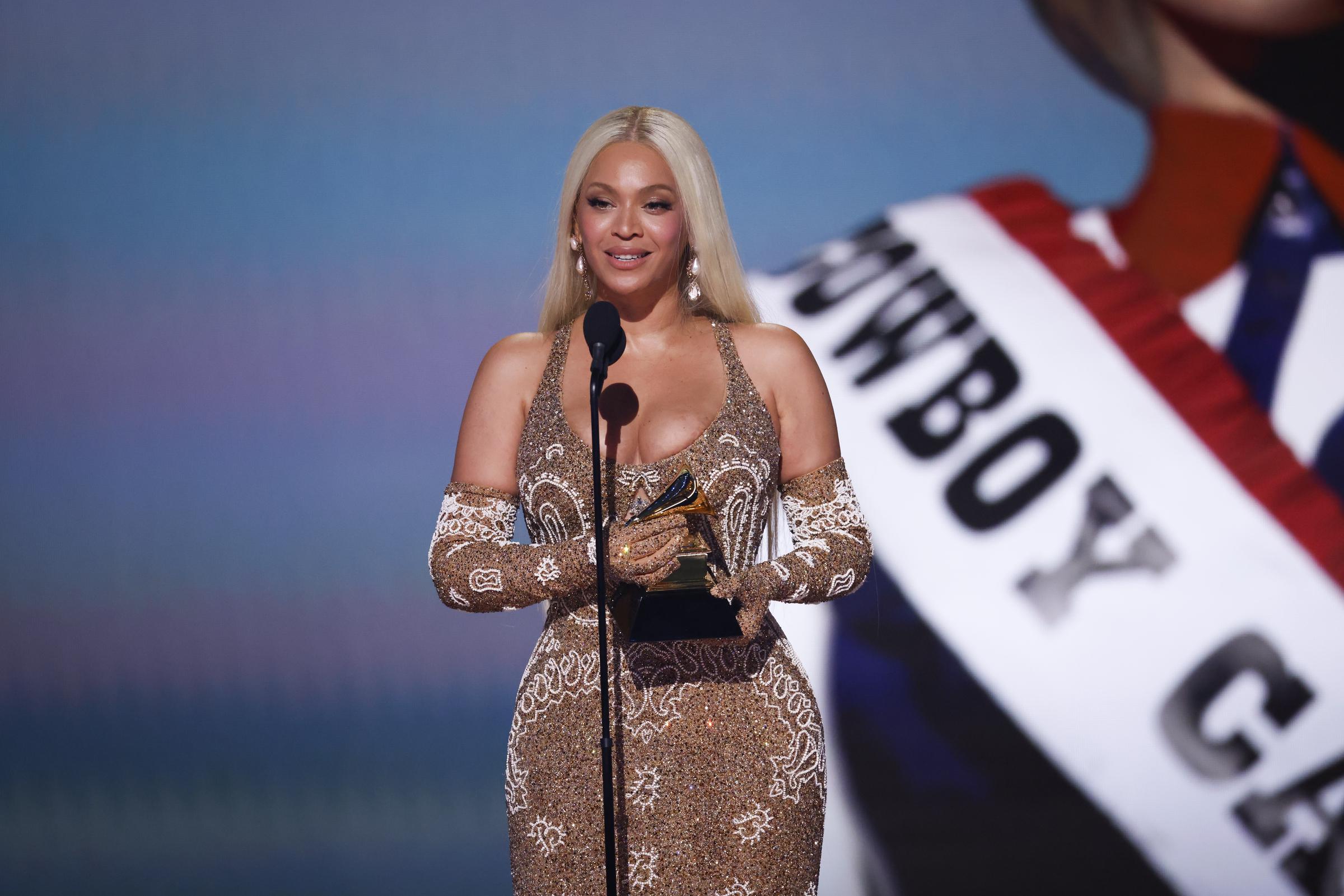 Beyoncé Knowles-Carter gives her acceptance speech after winning at the 2025 Grammys. | Source: Getty Images