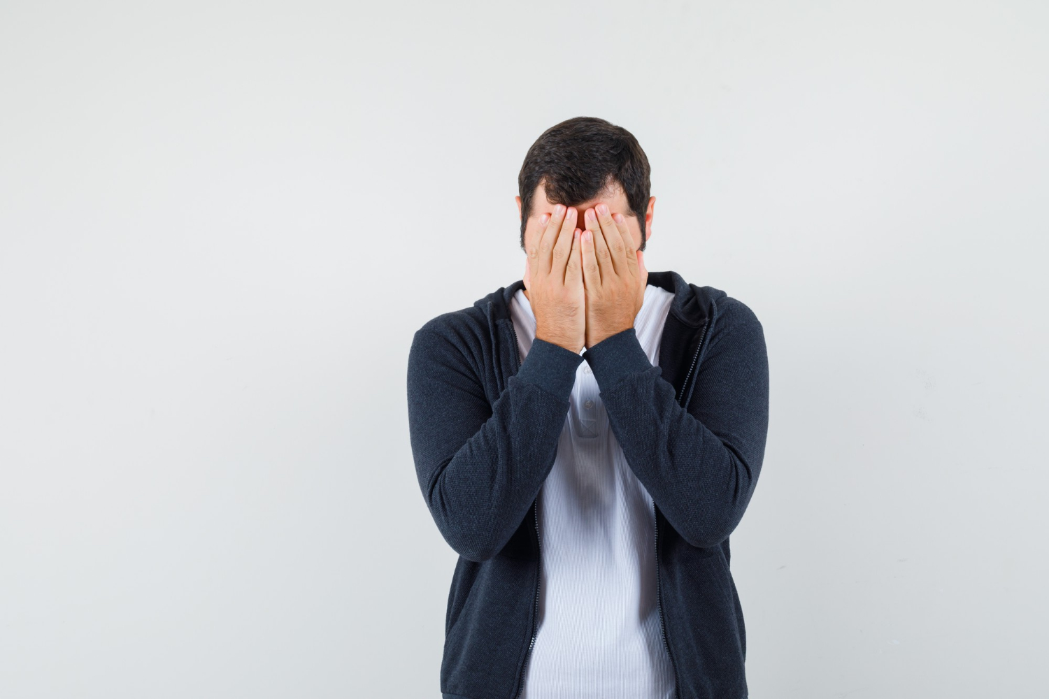 A devastated man | Source: Freepik