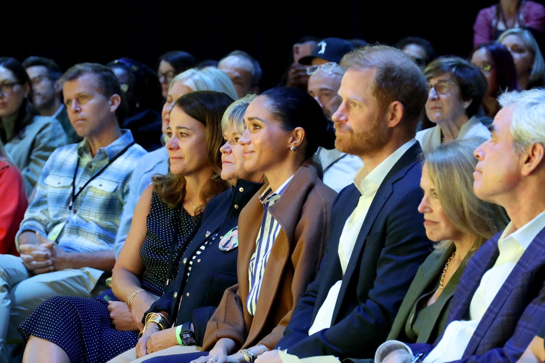 Meghan Markle and Prince Harry seated in the crowd at the mental health festival. | Source: Getty Images
