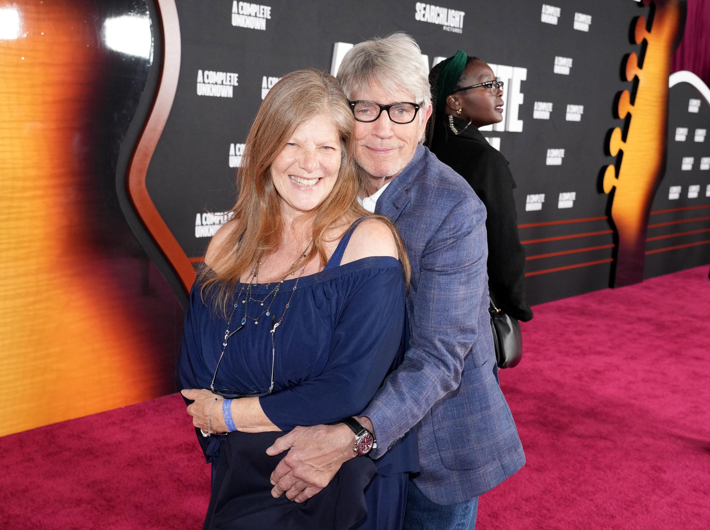 Eliza and Eric Roberts at the Los Angeles premiere of