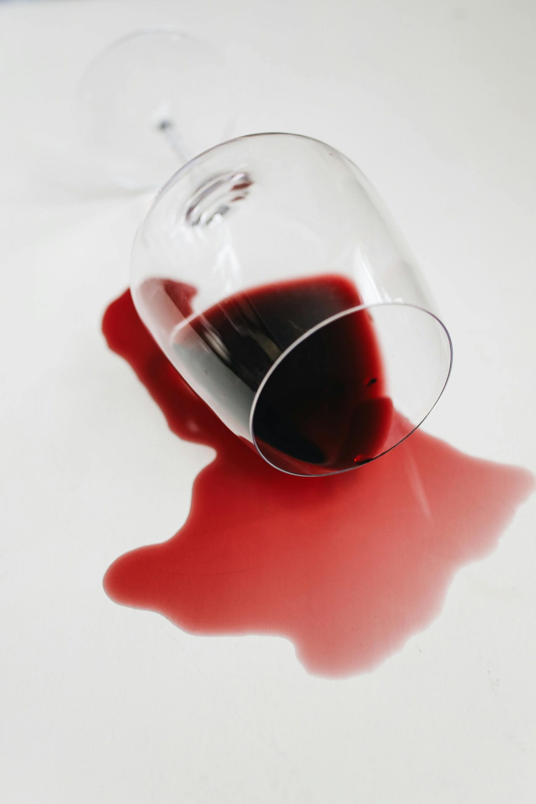 Spilled red wine | Source: Pexels