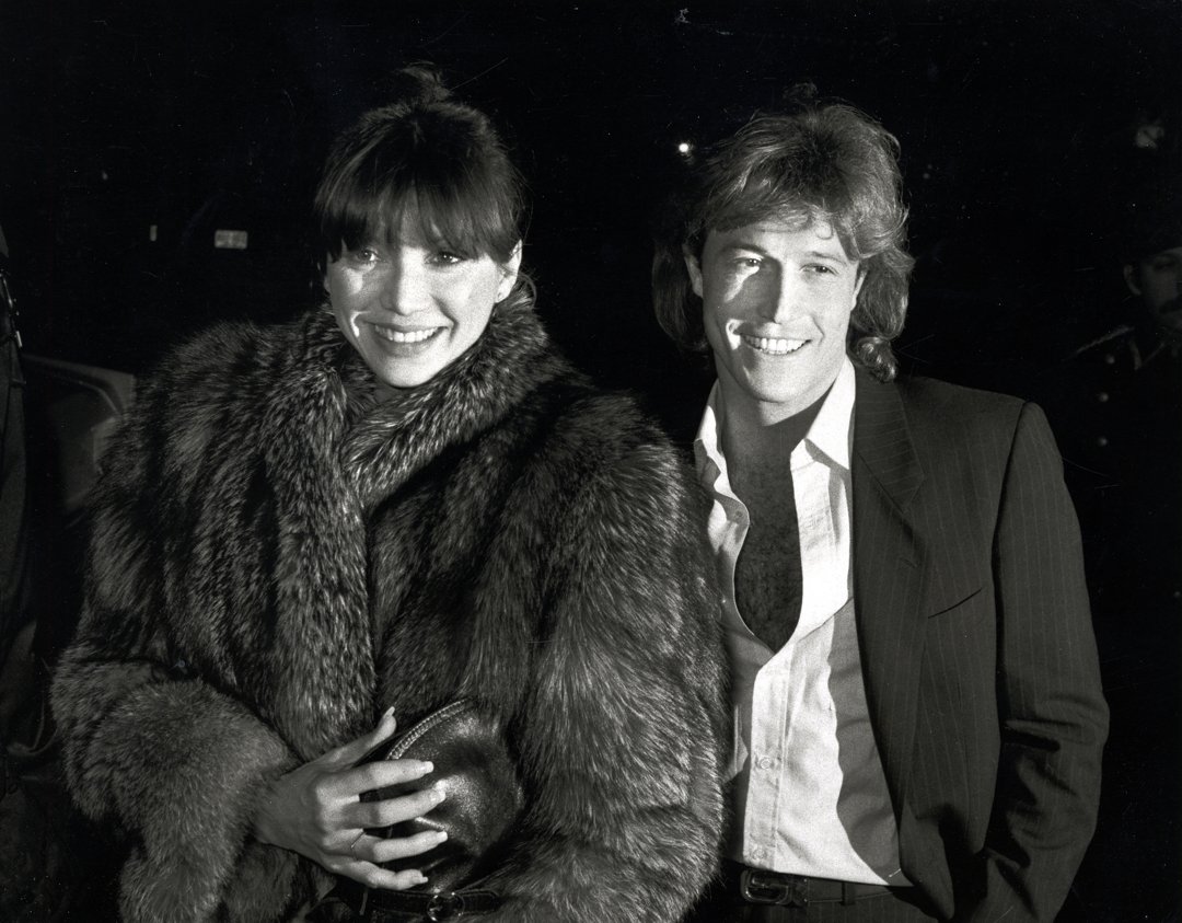 Victoria Principal and Andy Gibb at Hemsley Palace Hotel on February 13, 1982 | Source: Getty Images