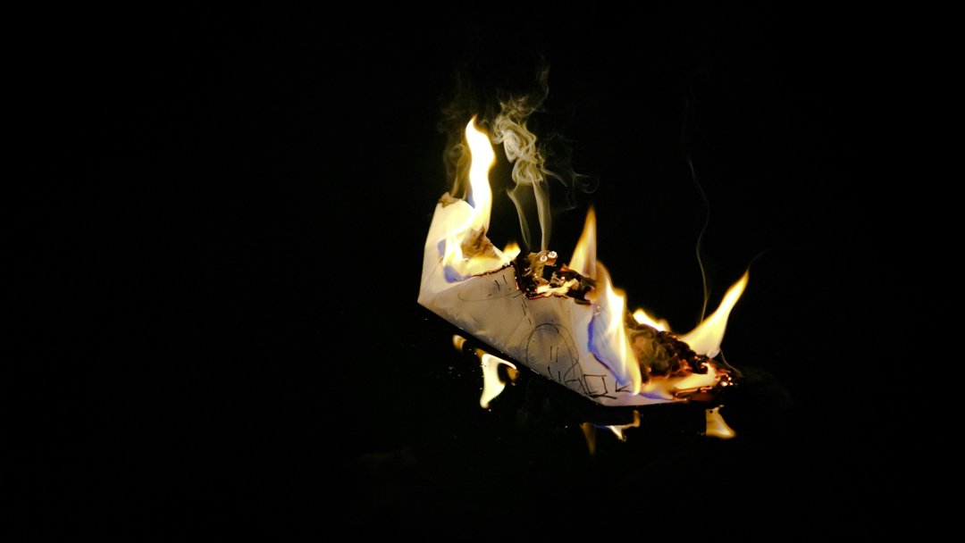 A paper burning | Source: Unsplash
