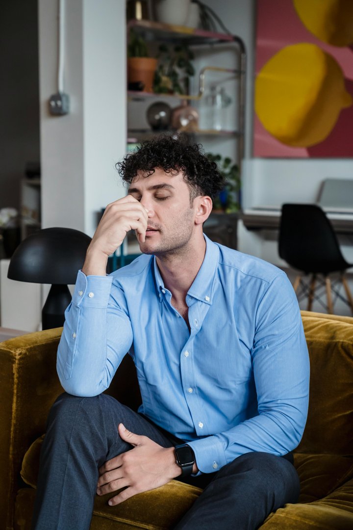 A stressed-out man | Source: Pexels