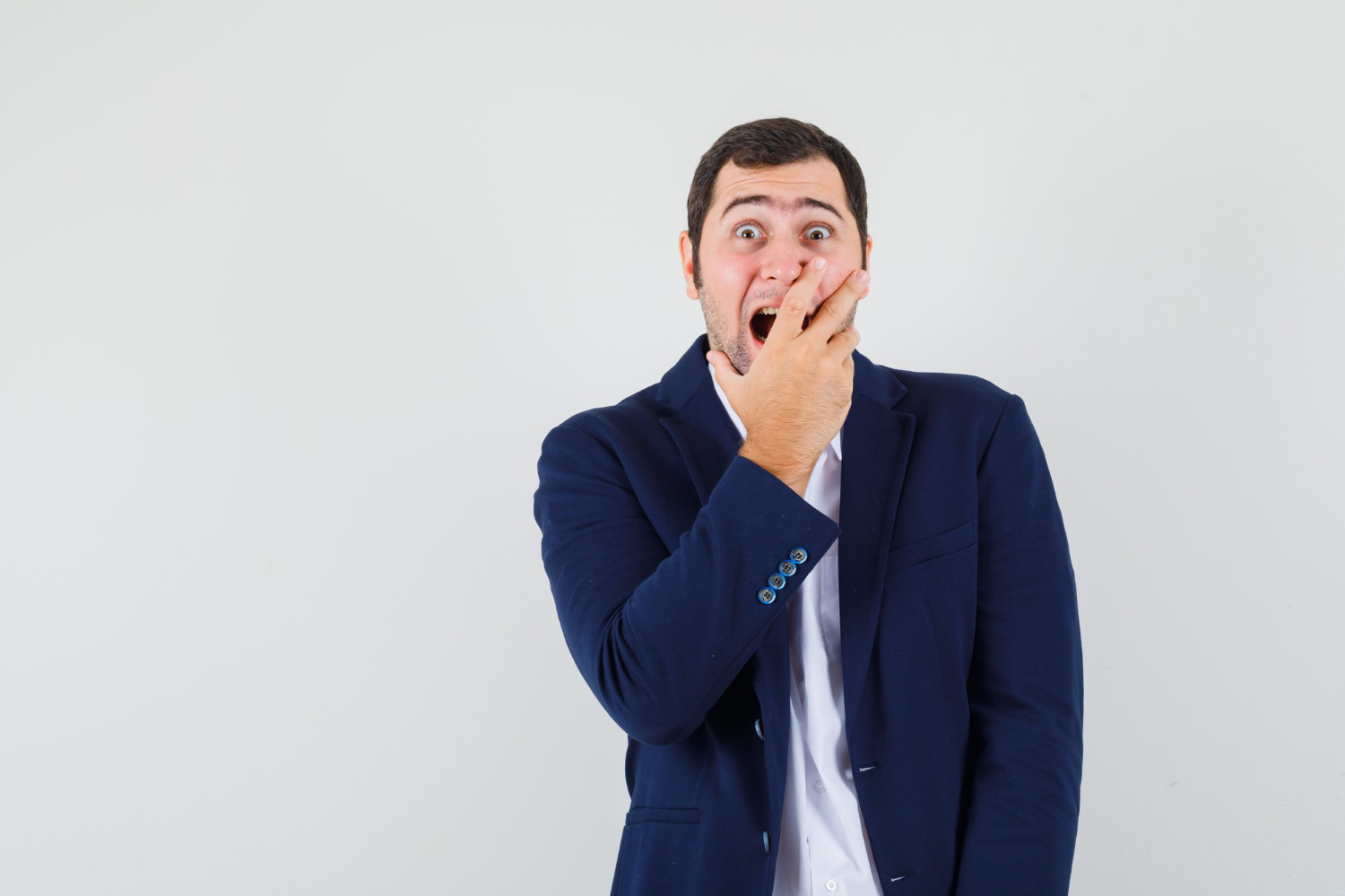 A startled man | Source: Freepik