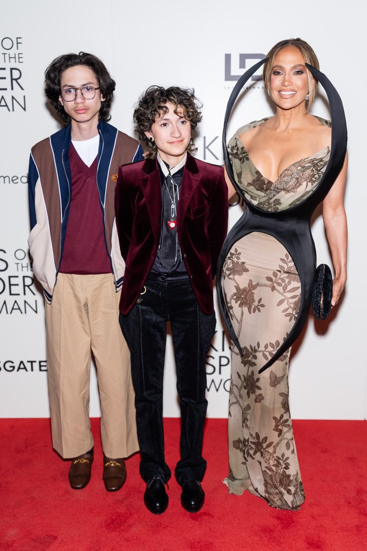 Max, Emme Muniz and Jennifer Lopez attends the 