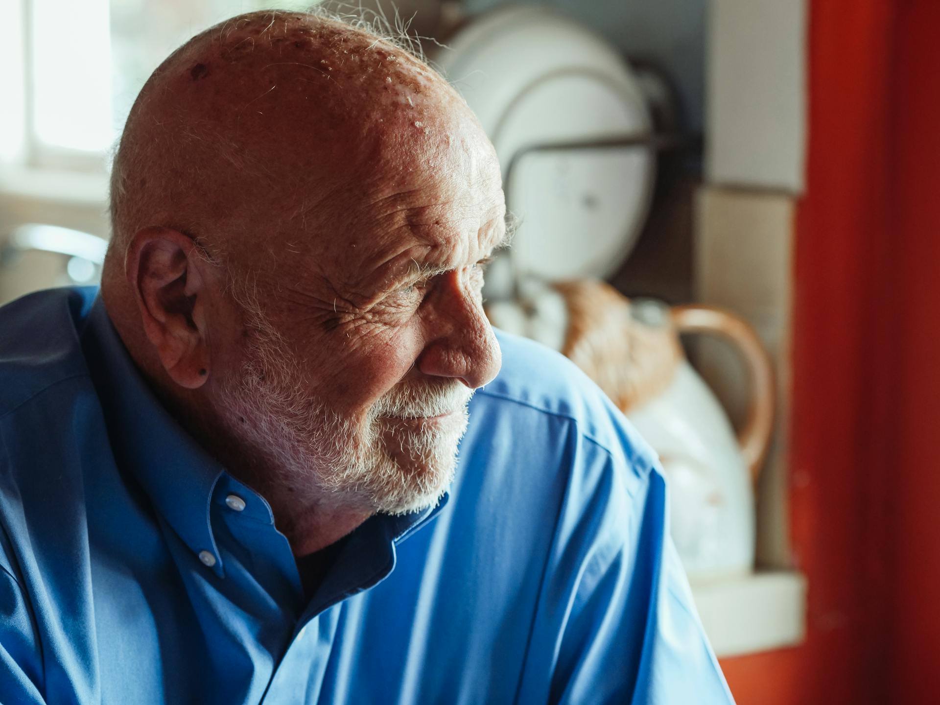 A smiling senior man | Source: Pexels