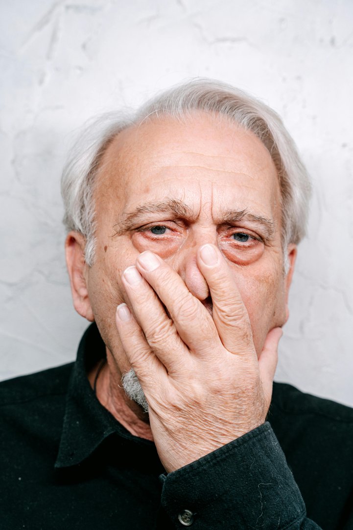 A shocked man | Source: Pexels