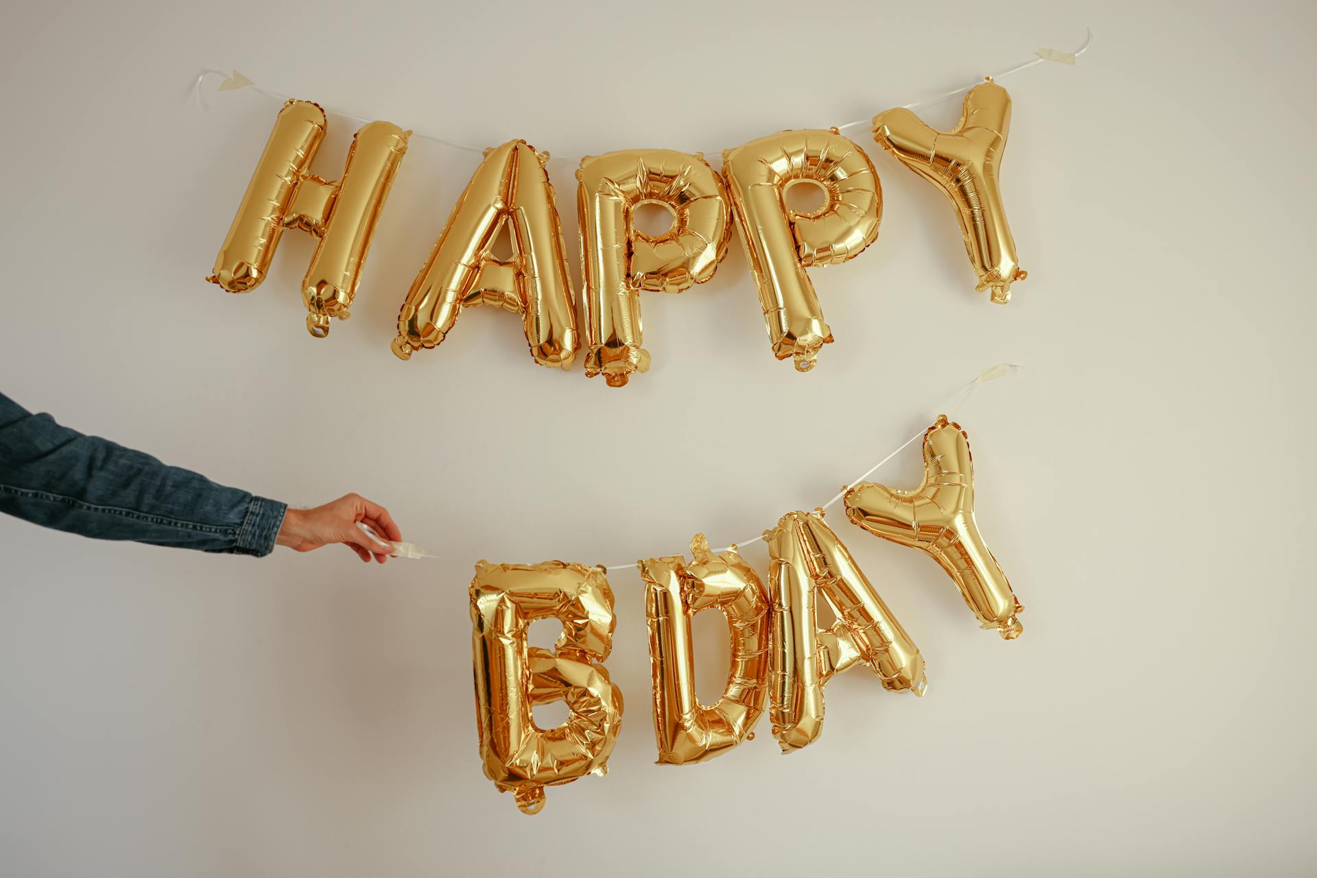 Birthday balloons | Source: Pexels