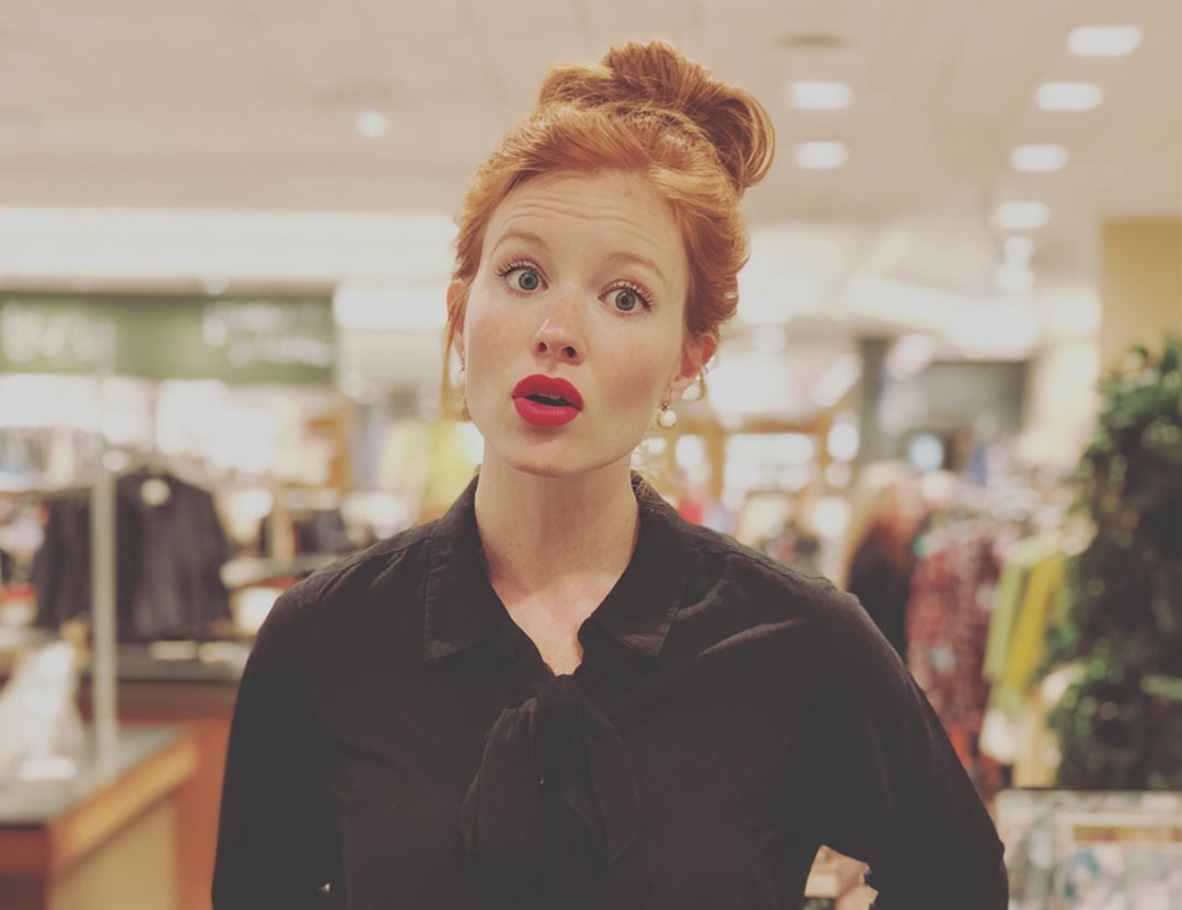 A surprised saleswoman | Source: Midjourney