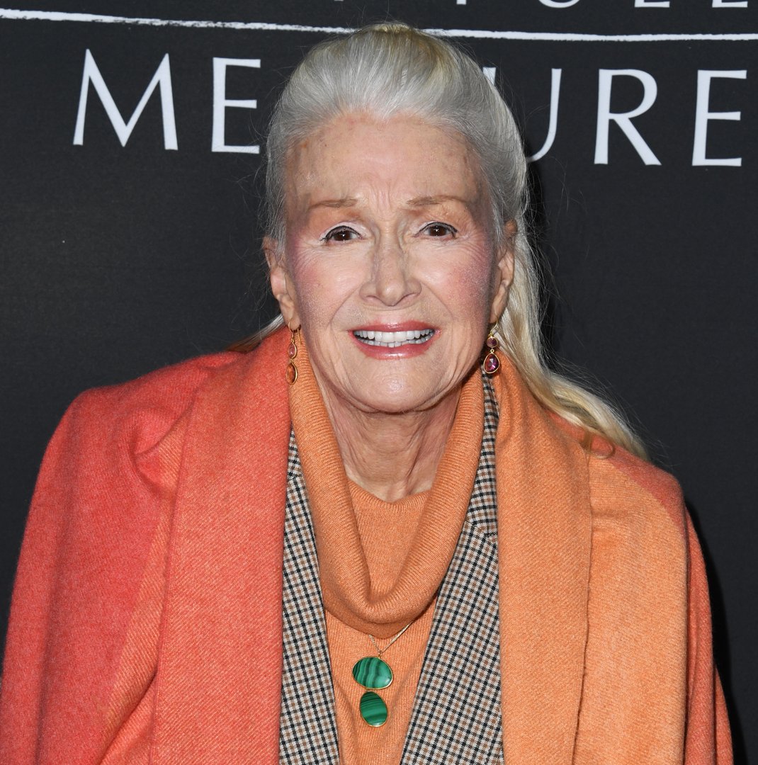 Diane Ladd attends the premiere of Roadside Attractions'