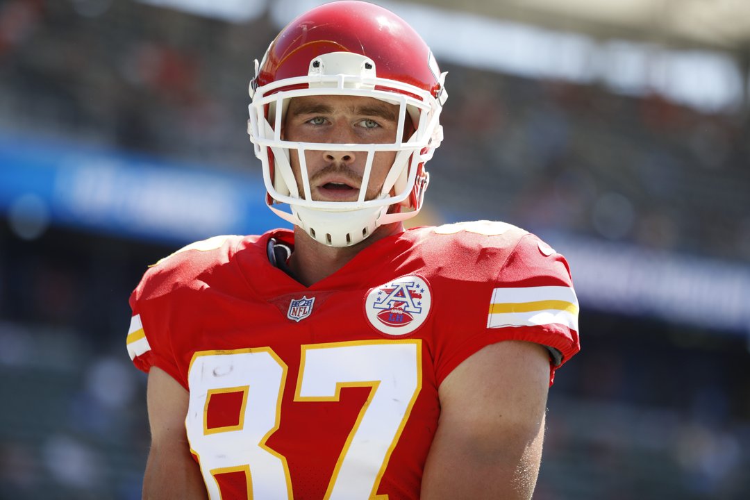 Travis Kelce during the Los Angeles Charges vs the Kansas City Chiefs game in 2017. | Source: Getty Images