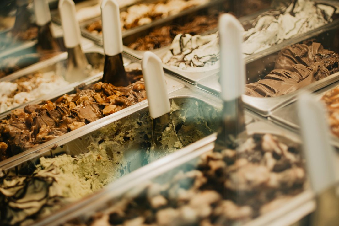 An ice cream freezer | Source: Pexels