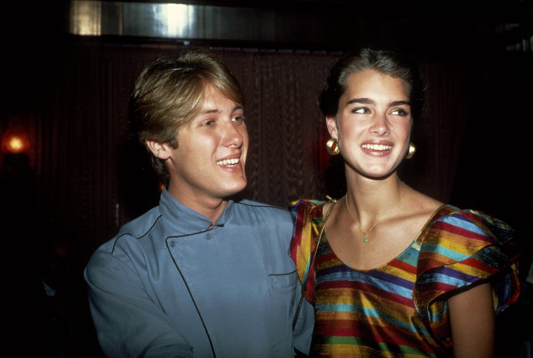 Brooke Shields and James Spader in New York City circa 1981. | Source: Getty Images