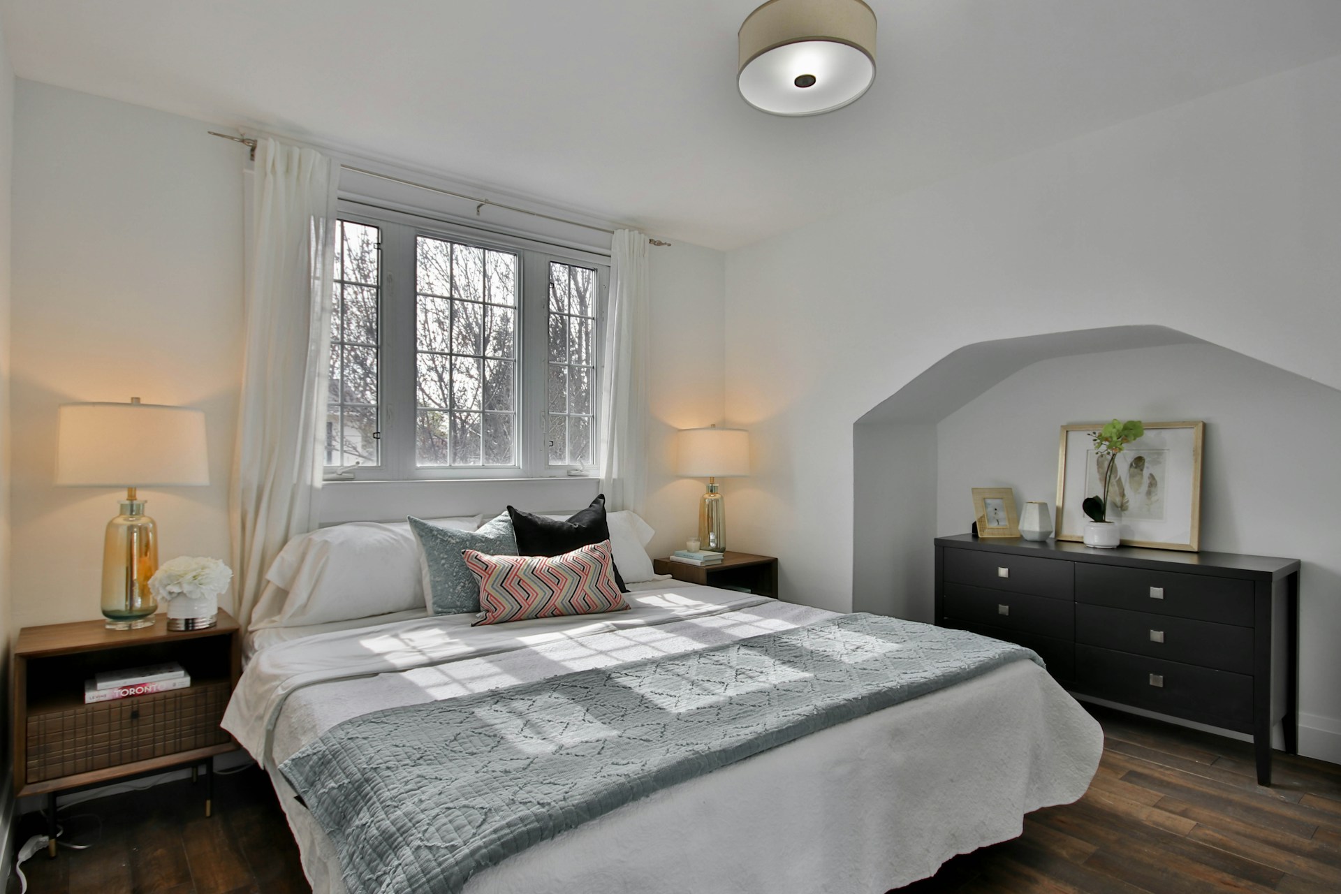 A bedroom | Source: Unsplash