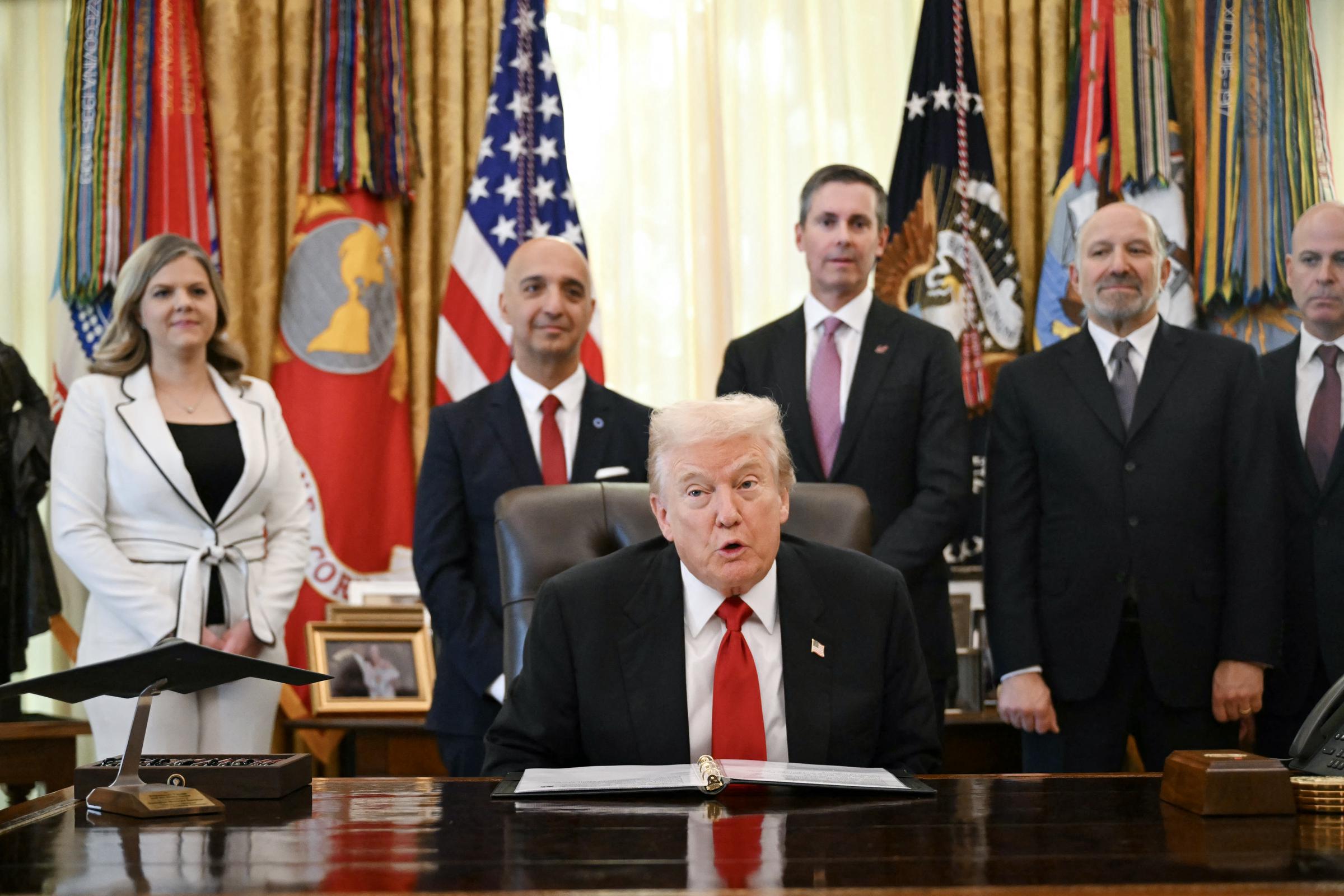 Donald Trump makes an announcement in the Oval Office of the White House in Washington, DC, on November 6, 2025 | Source: Getty Images
