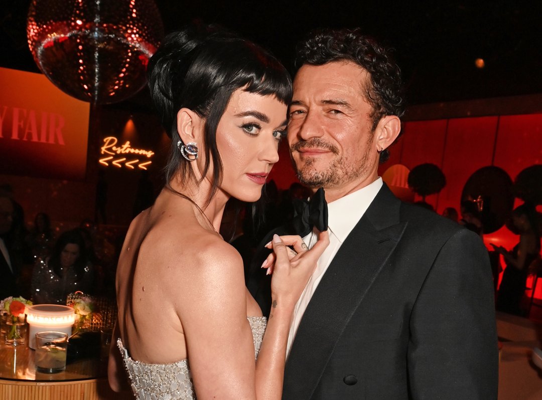 Katy Perry and Orlando Bloom attend the Vanity Fair Oscar Party hosted by Radhika Jones at Wallis Annenberg Center for the Performing Arts on March 2, 2025, in Beverly Hills, California | Source: Getty Images
