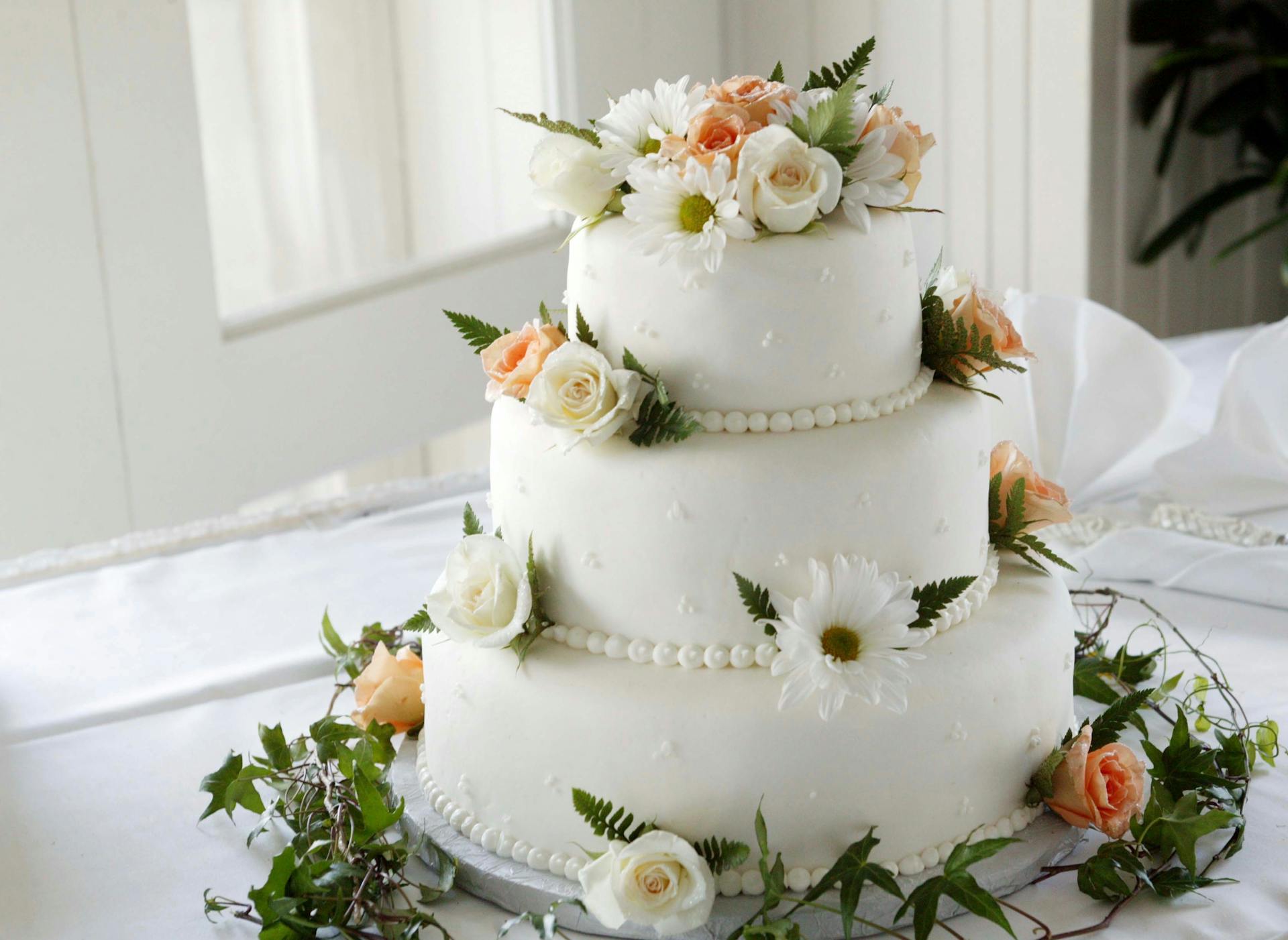 A wedding cake | Source: Pexels