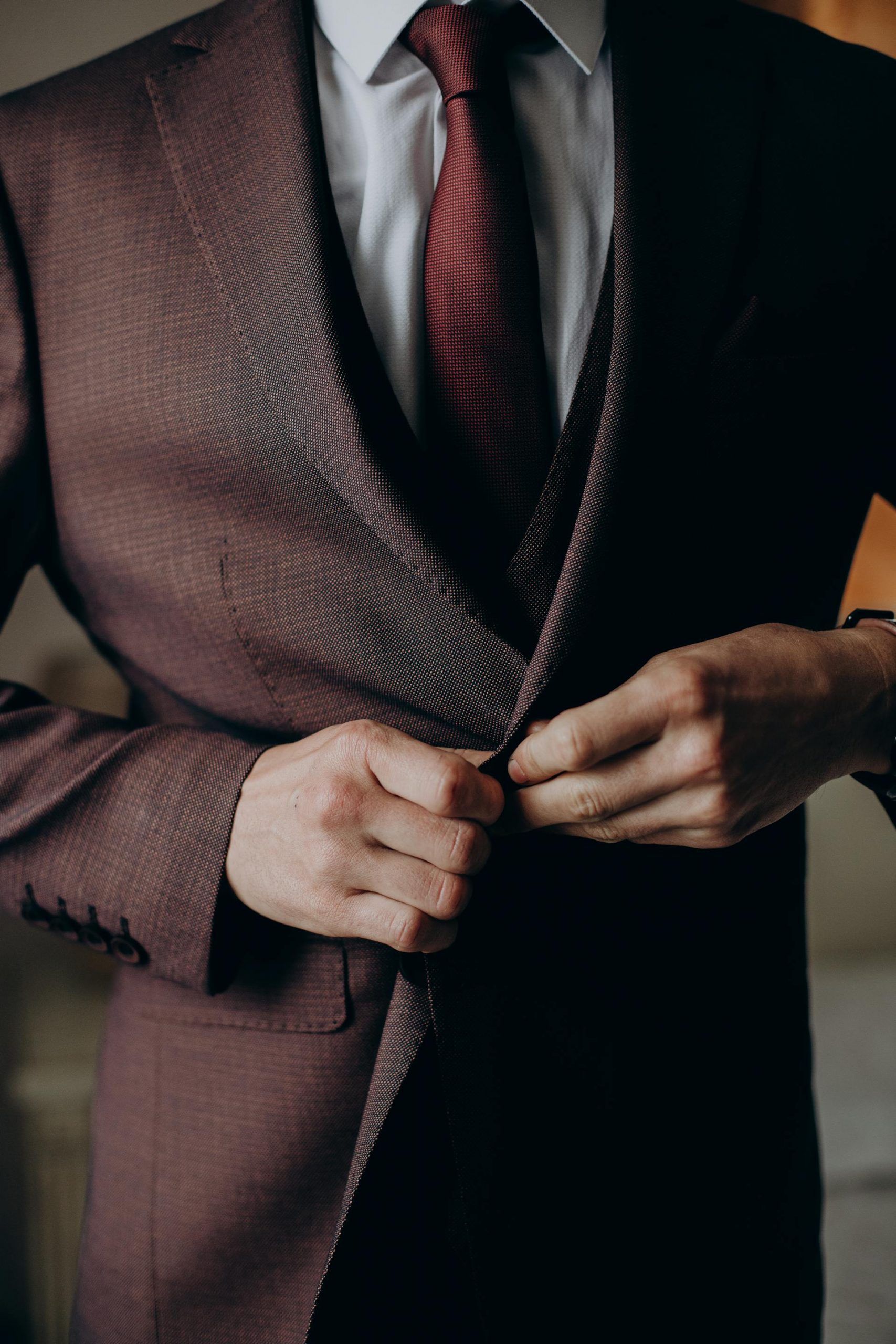 A man in a suit | Source: Pexels