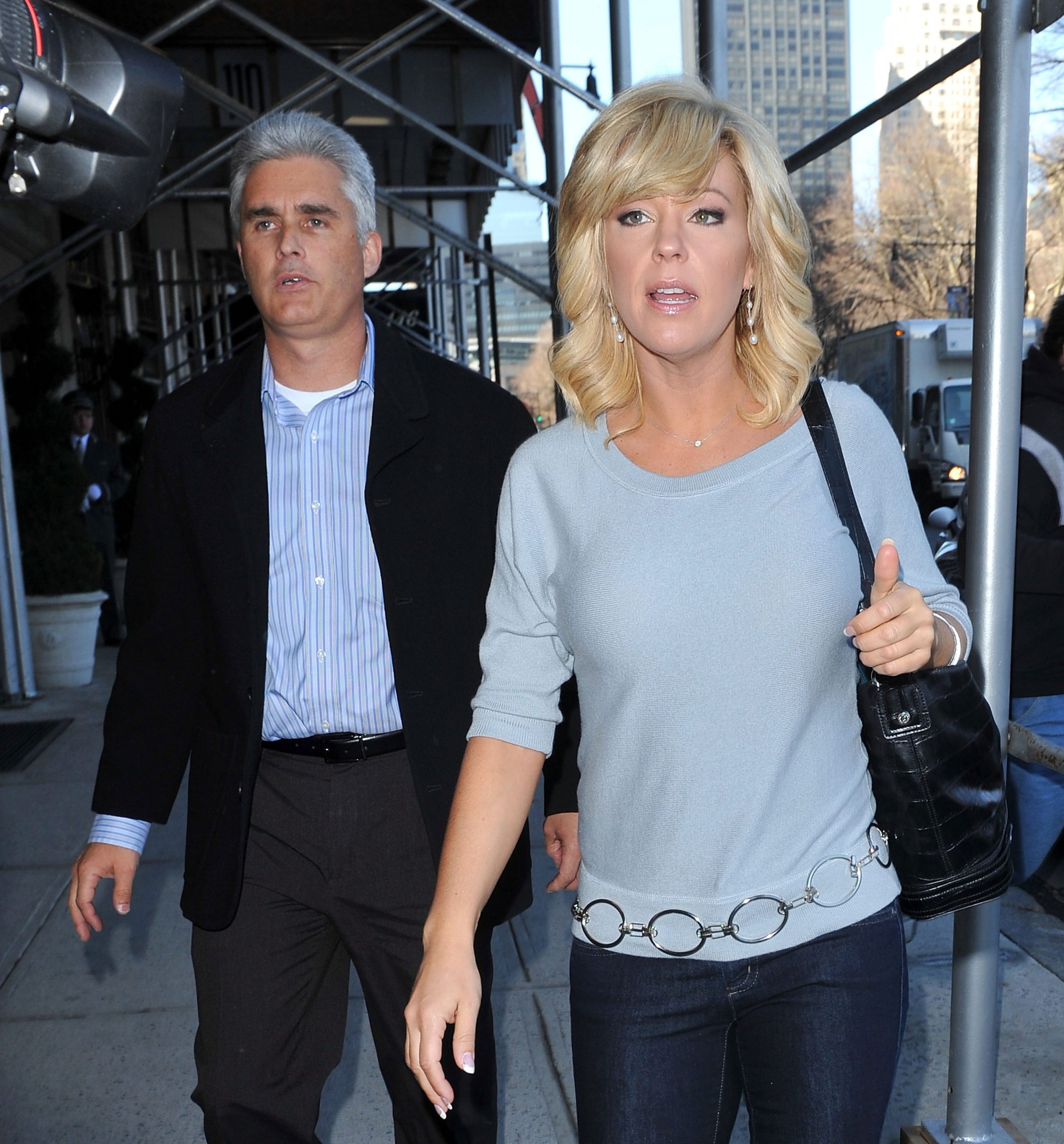 Kate Gosselin and her bodyguard Steve Neild leave after having lunch at Sarabeth's Central Park South on March 17, 2010 | Source: Getty Images