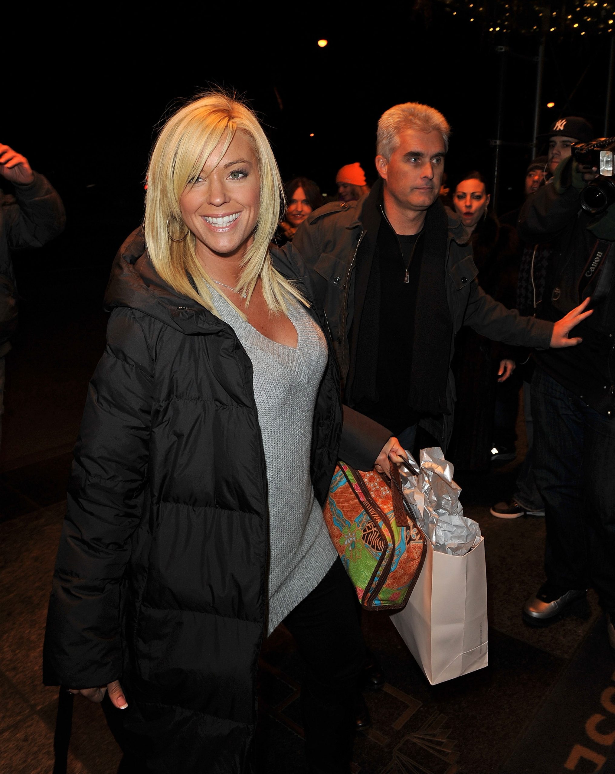 Kate Gosselin and Steve Neild are seen on the streets of Manhattan on December 8, 2010 | Source: Getty Images