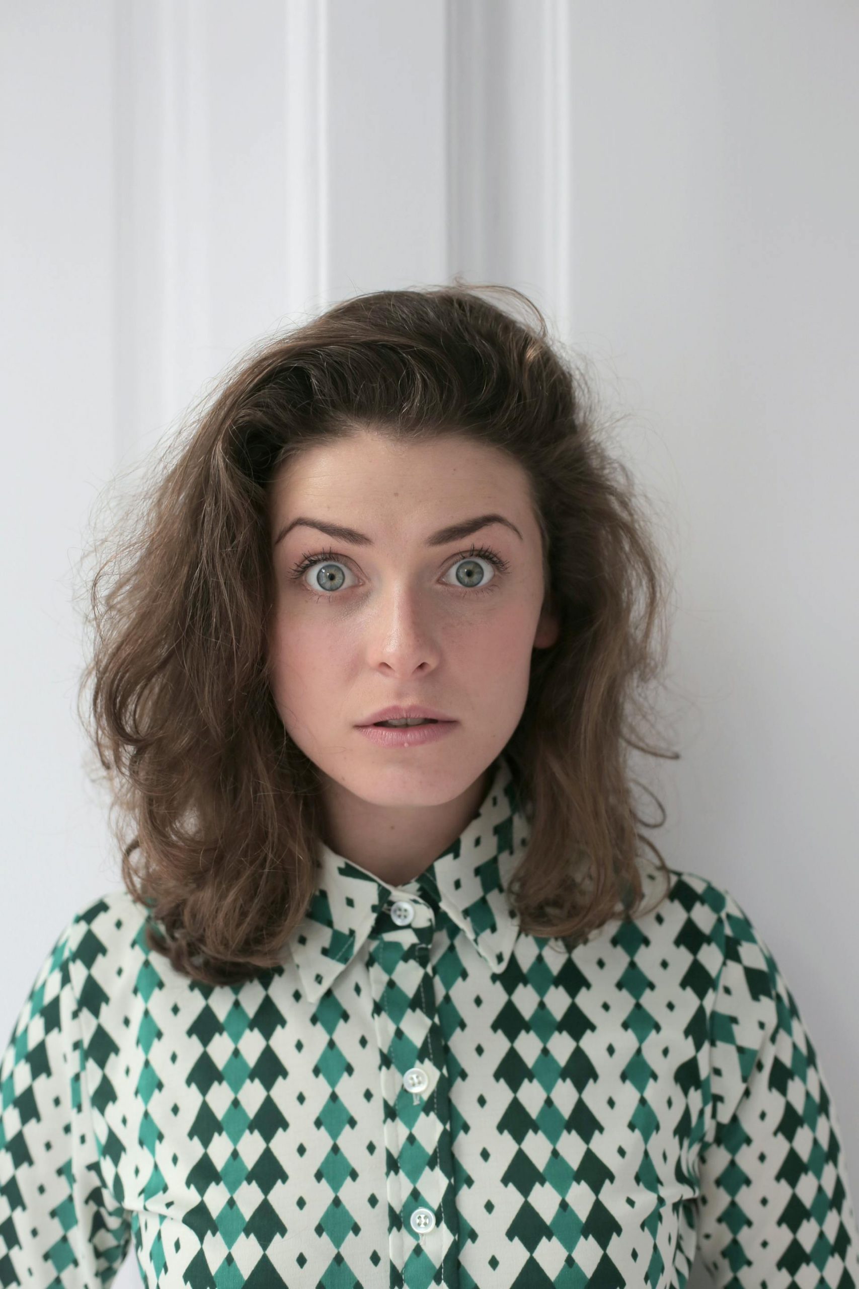 A woman with a stunned facial expression | Source: Pexels