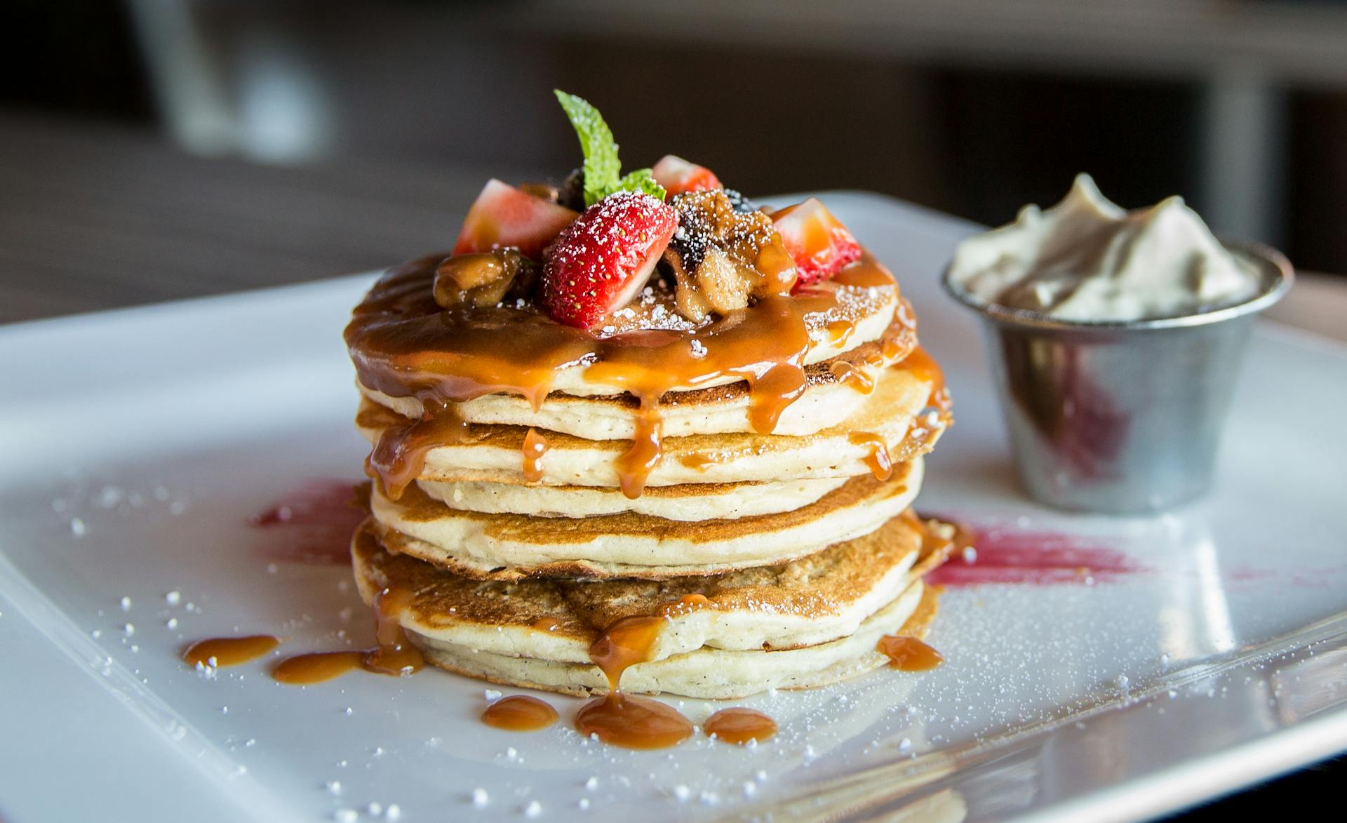 Pancakes on a plate | Source: Pexels