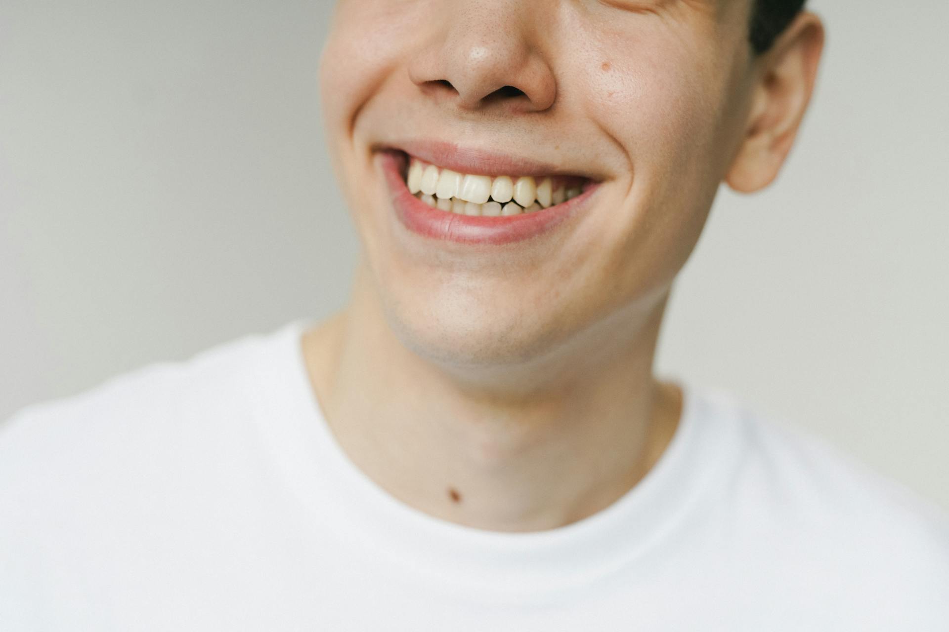 A man smiling | Source: Pexels