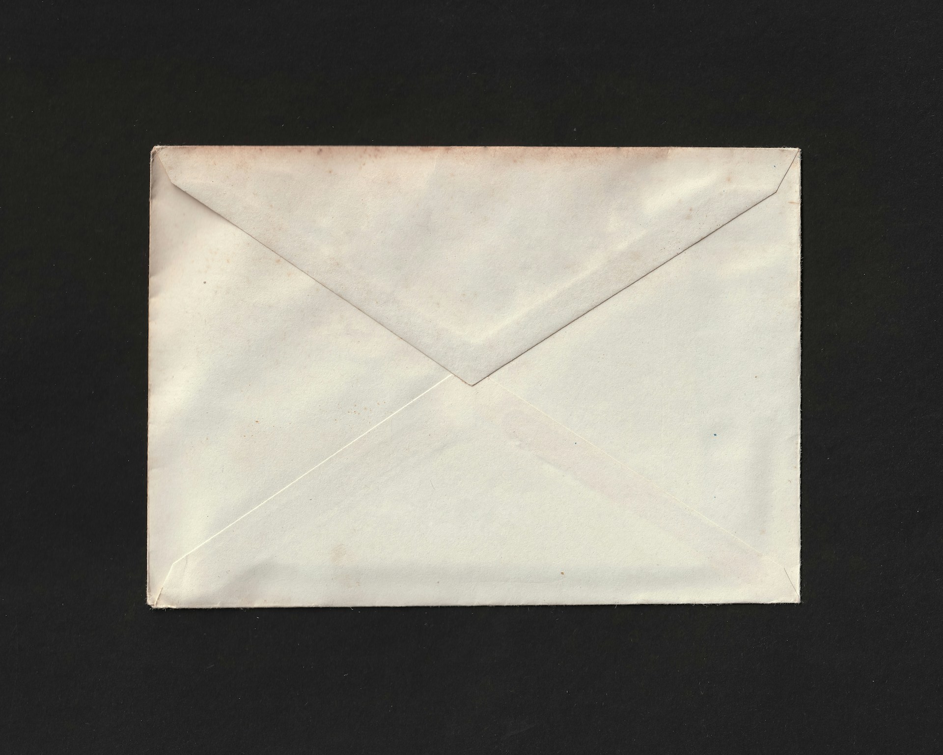 An envelope | Source: Unsplash