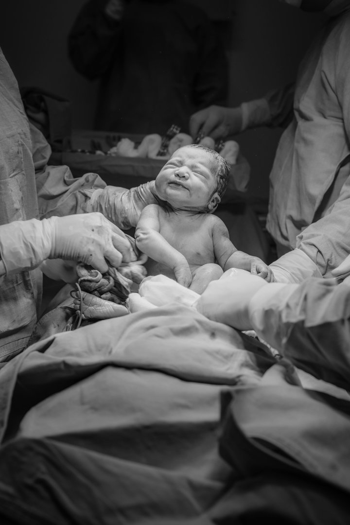 A newborn baby in a hospital | Source: Pexels
