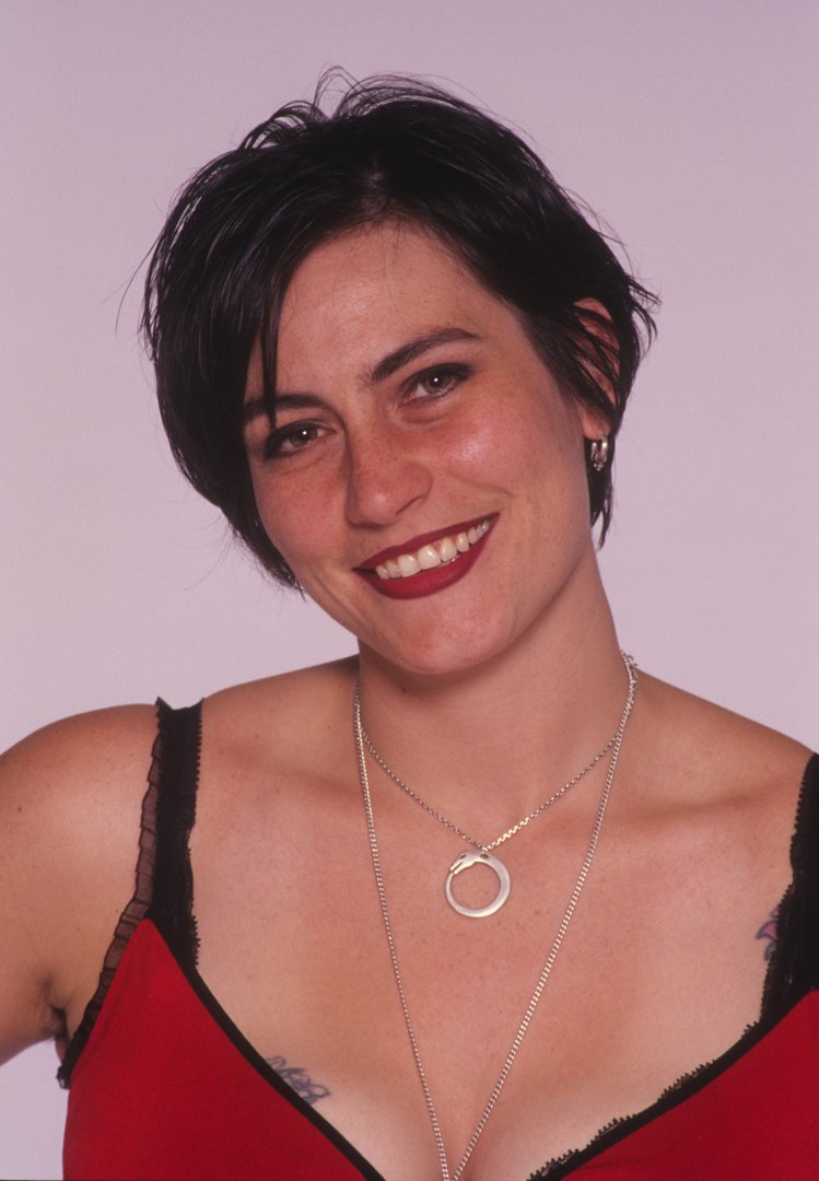 Vanessa Veselka poses for a portrait in Culver City, California on May 19, 1998. | Source: Getty Images