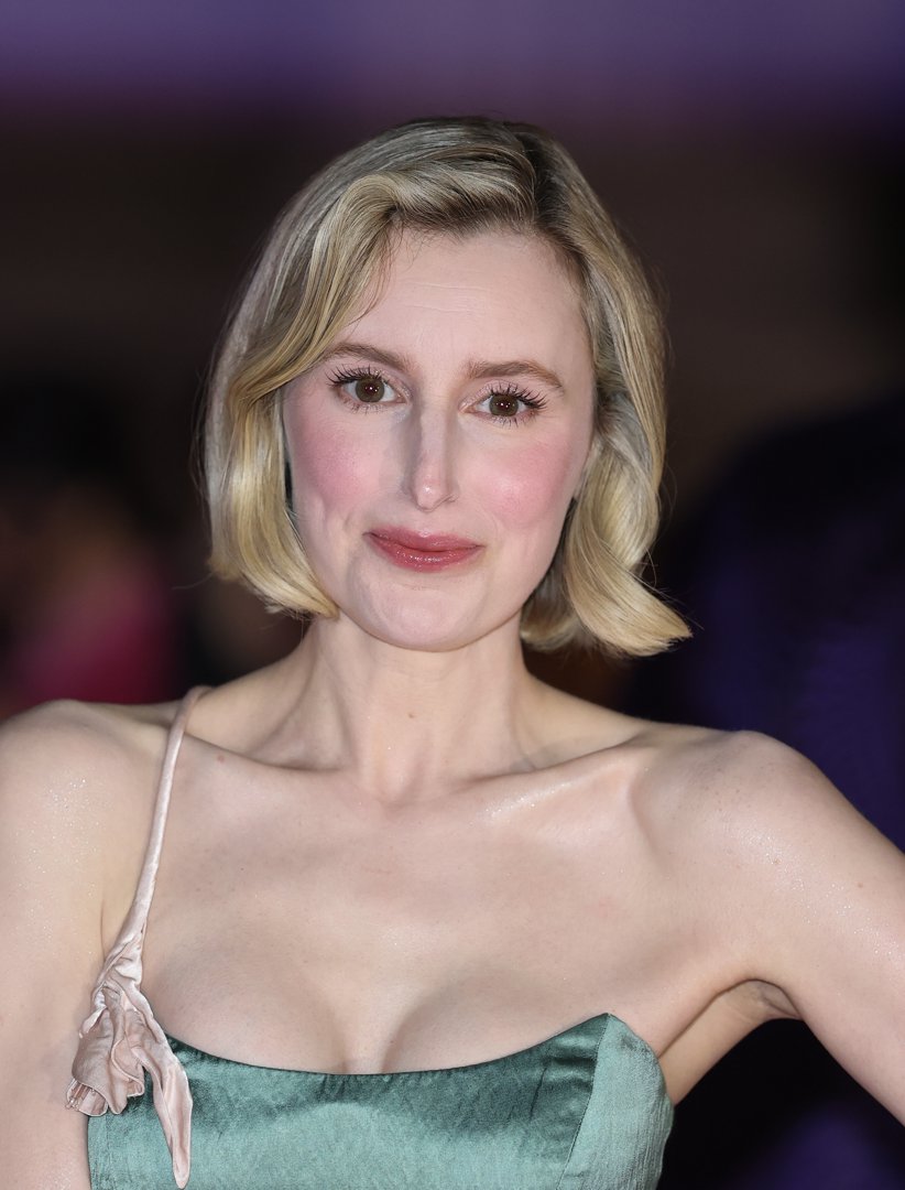 At the British Museum Ball in 2025, Carmichael stunned in a shimmering green gown with a sculpted neckline and a soft bob haircut. With glowing skin and a confident presence, she embraced a more glamorous, red carpet-ready persona, a far cry from her early days on the scene.