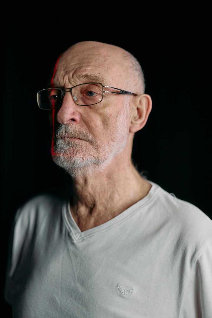 A grumpy man | Source: Pexels