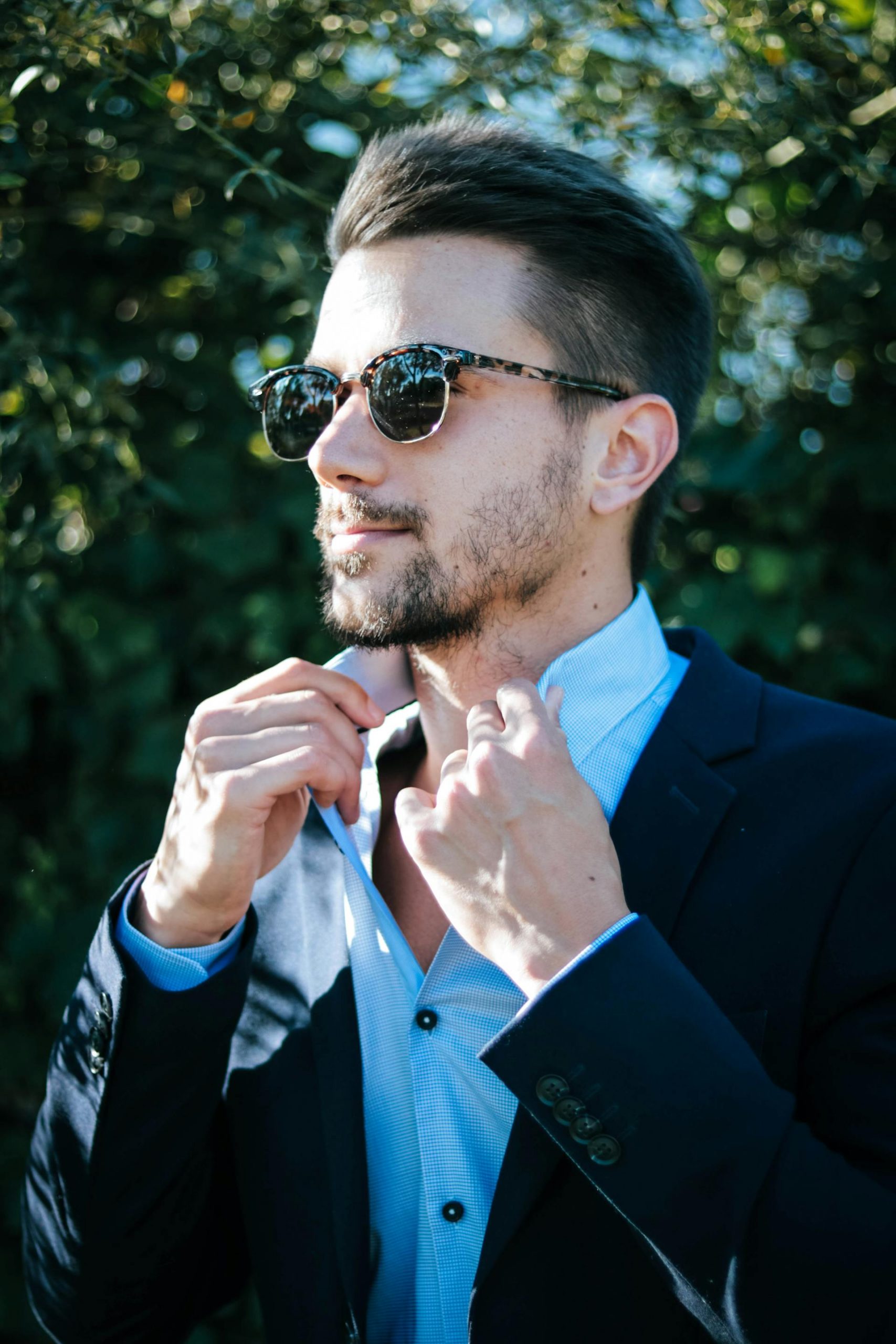 A man wearing sunglasses | Source: Pexels