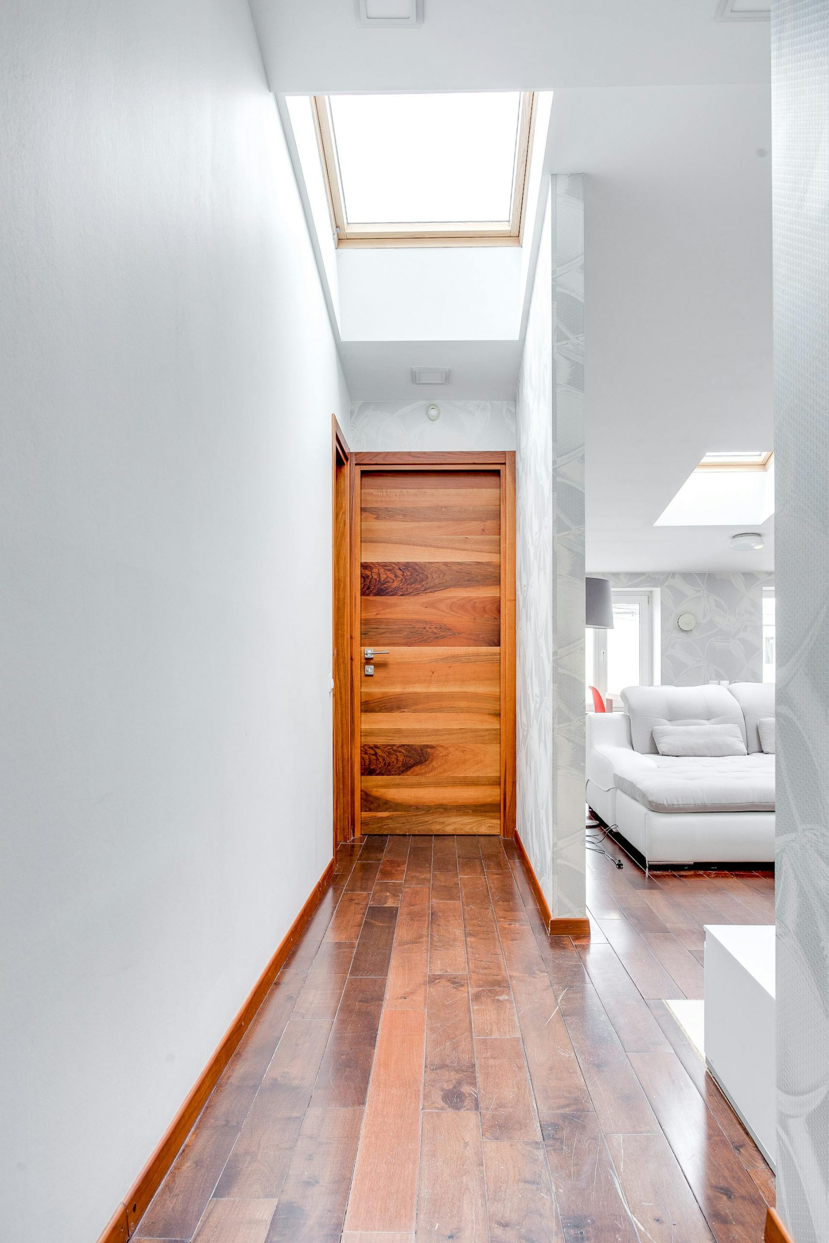 A front door | Source: Pexels