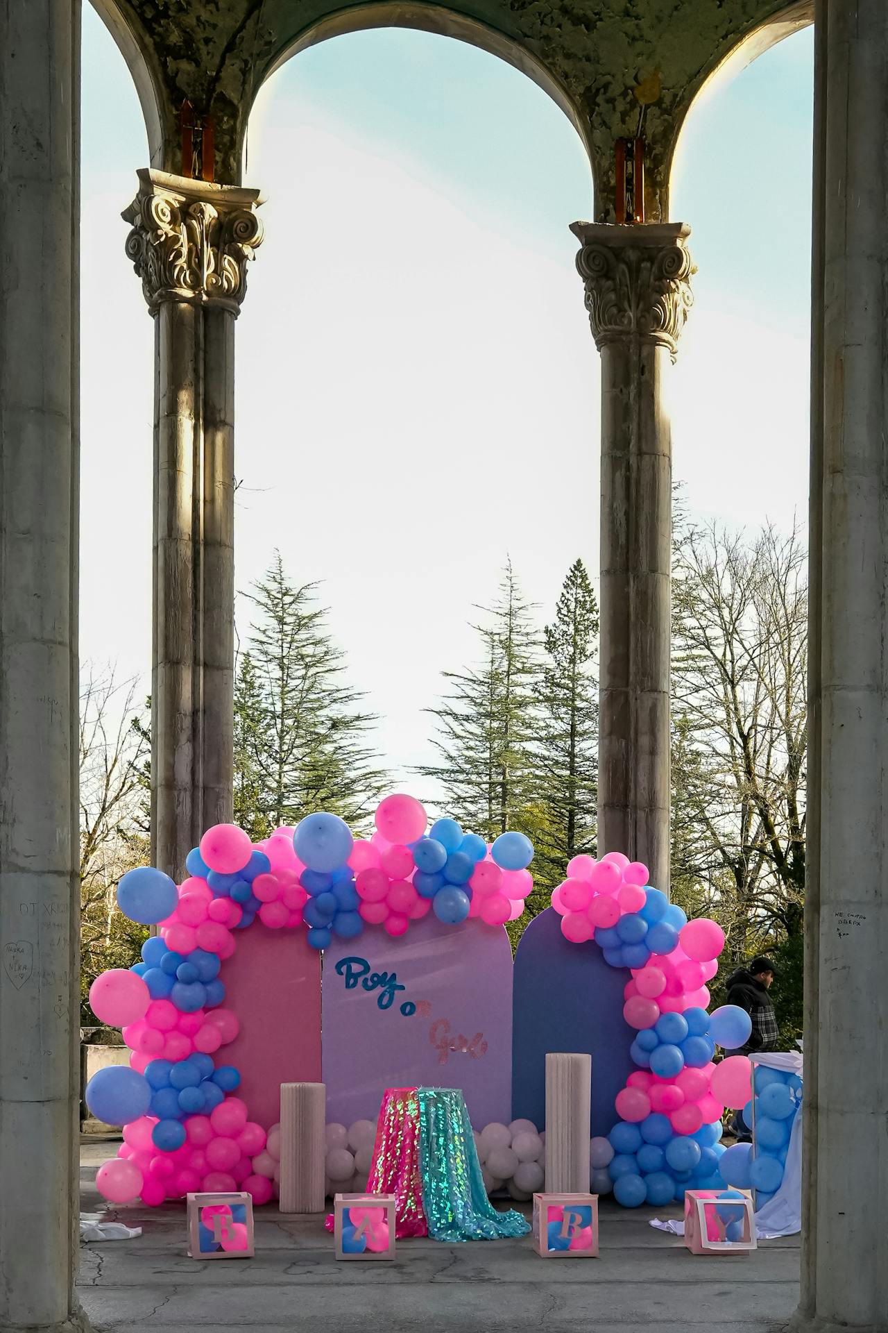 A gender reveal party setup | Source: Pexels