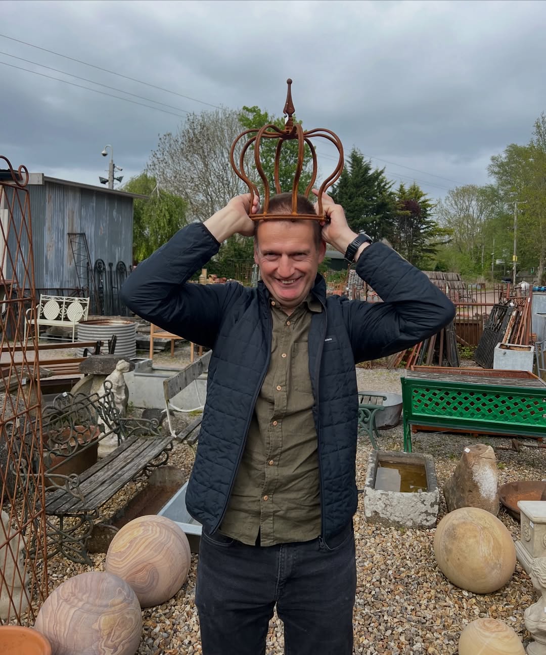 King of the moment. Playful as ever, Simon tries on a rusty crown with boyish delight — proof that true charm never fades, and laughter is its own kind of royalty. | Source: Instagram/douglasbooth
