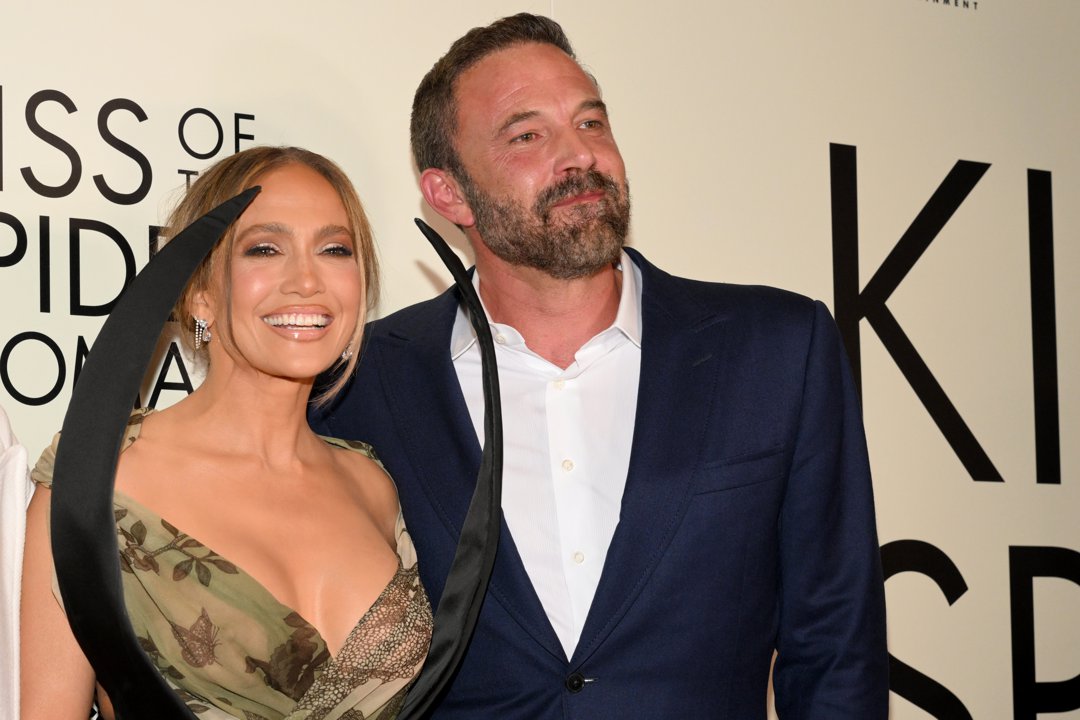 (L-R) Jennifer Lopez and Ben Affleck attend the