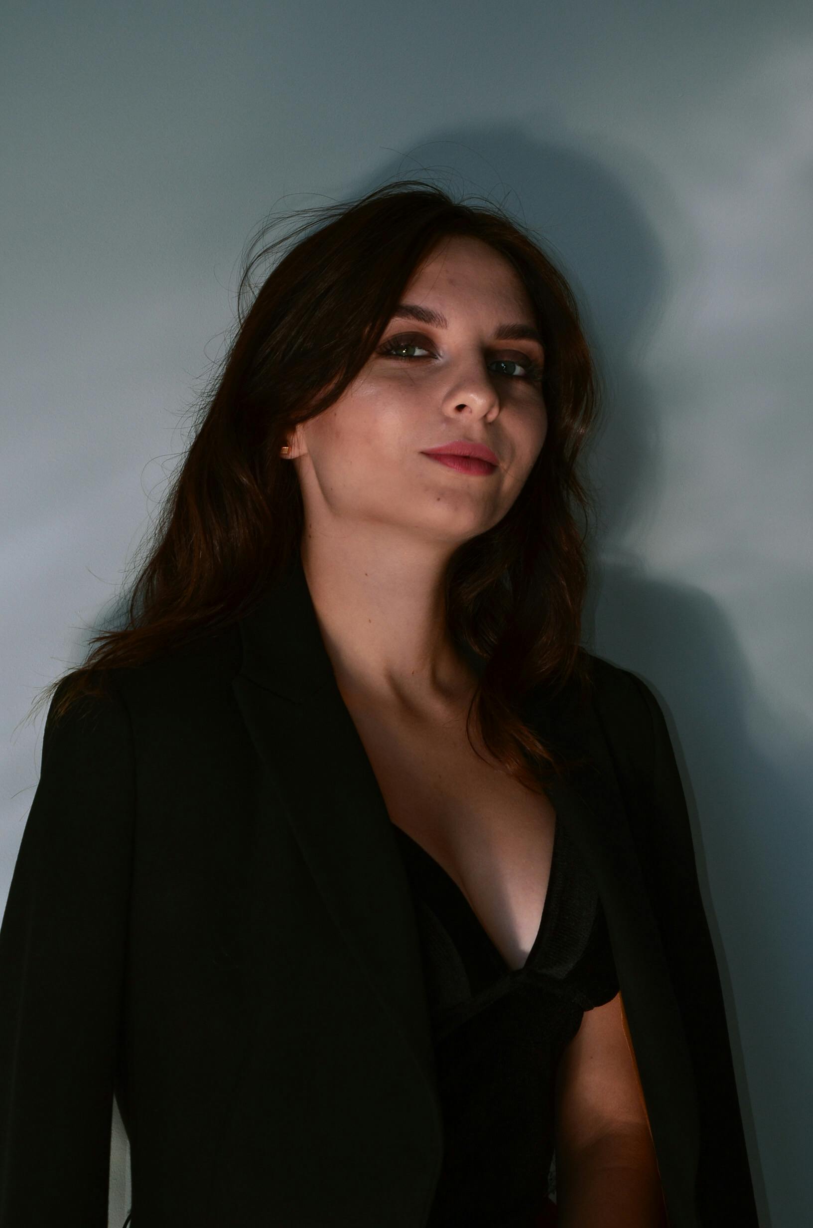 A serious and determined woman | Source: Pexels