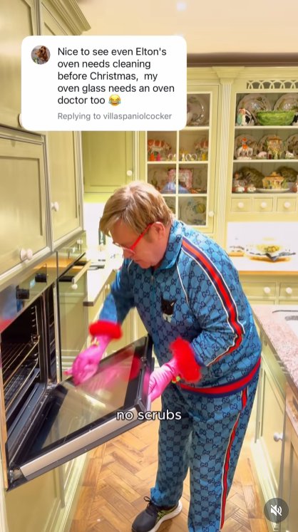 Then comes the elbow-grease moment: John bends down and starts scrubbing with theatrical intensity, determined to silence every critic — and every speck — in one fabulously foamy swipe. | Source: Instagram/eltonjohn