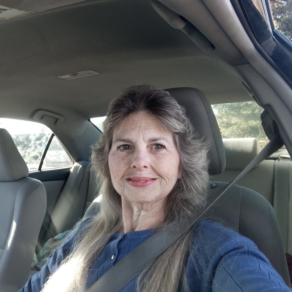 Pauline Potter poses for a selfie, dated 19 March 2022. | Source: Facebook/Pauline Potter