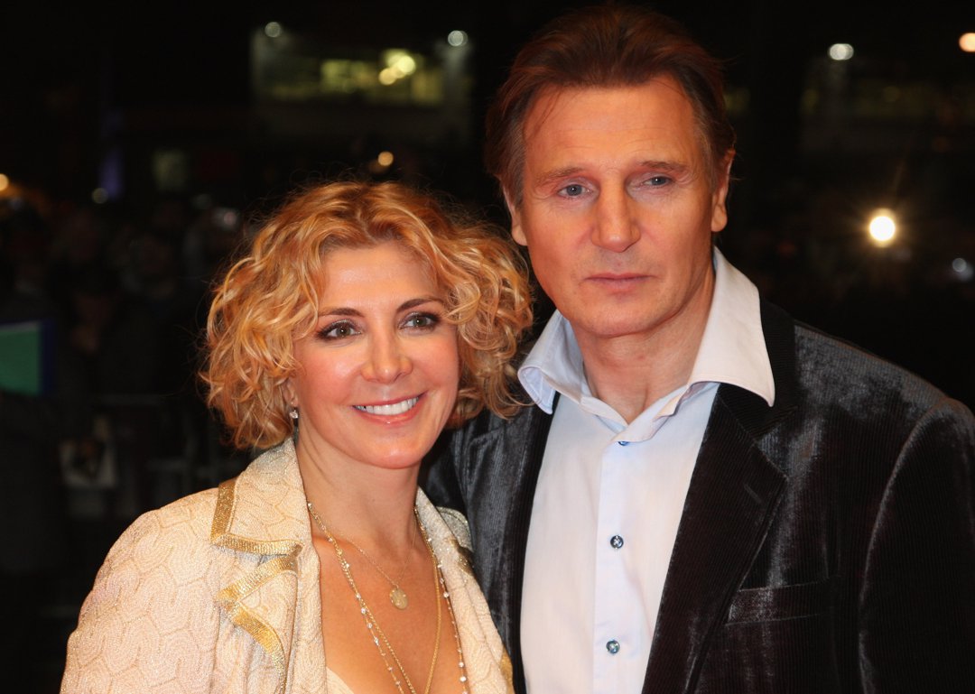 Liam Neeson and Natasha Richardson arrive at the BFI 52 London Film Festival: 'The Other Man' Premiere at the Odeon West End on 17 October 2008 in London, England. | Source: Getty Images